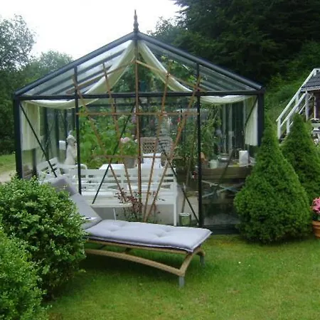 Bed & Breakfast Forbys *